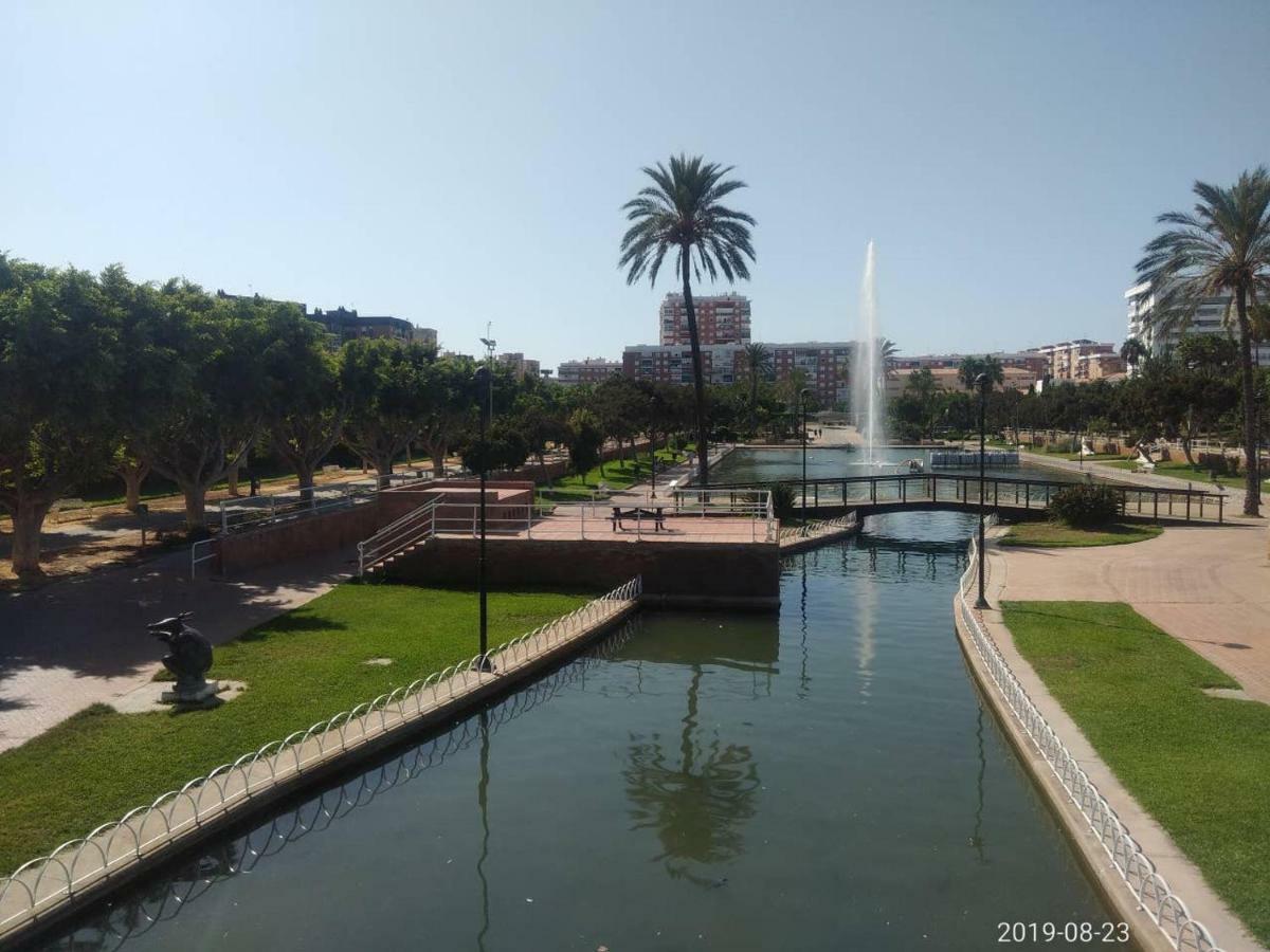 Un Lugar Agradable En Malaga Apartment Exterior foto